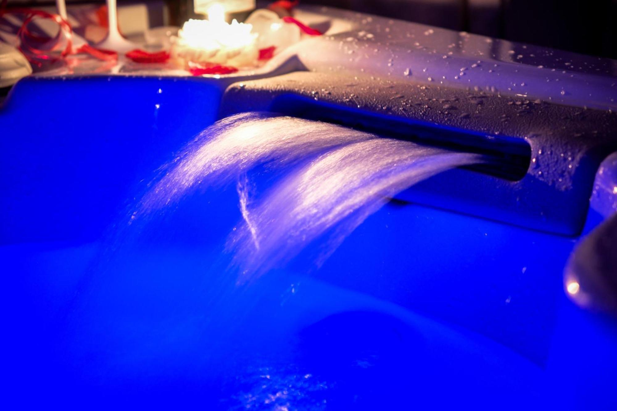 Villa Bono Jacuzzi & Spa Saint-Laurent-du-Var Ngoại thất bức ảnh